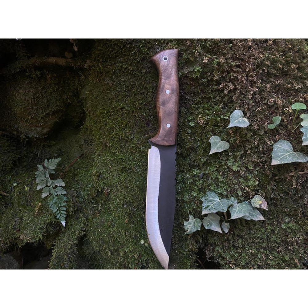 Premium Handmade Hunting Knife With Walnut HandleReal Bowie Knife With SheathPerfect For Camping Tr 5