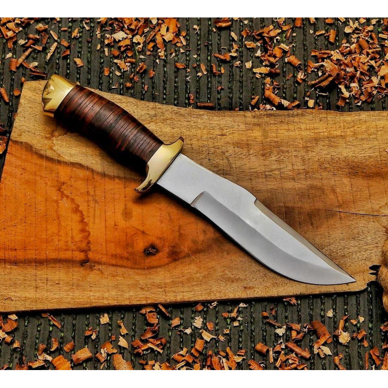 Handmade 13 High Carbon Steel Bowie Knife Hunting Knife Hunting Bowie With Sheath D2 Steel Birthday