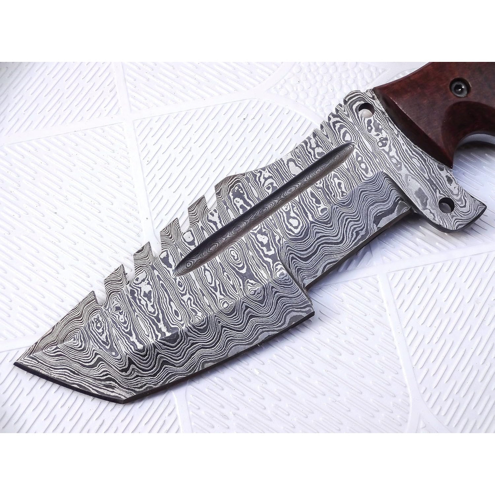 Custom Handmade Damascus Steel Tracker Knife Stunning Handle 2