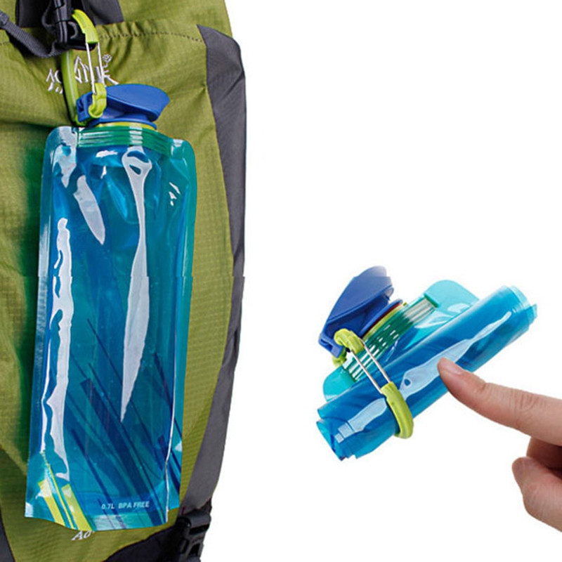 Foldable Water Bottles, Flexible Reusable Travel Water Bottle, Soft Plastic Water Pouch Bag with Carabiner Clip