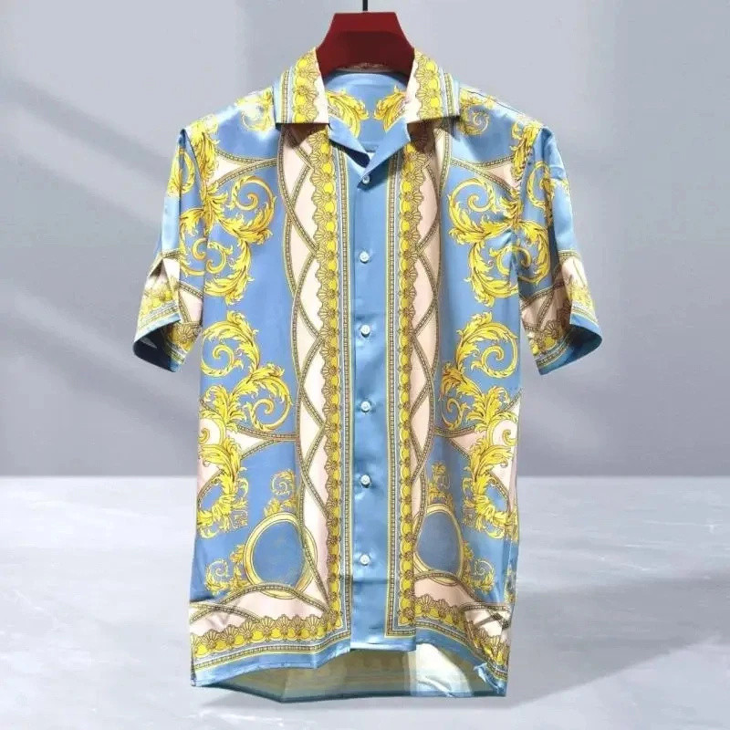 Men high-quality short sleeved shirt with luxurious golden Baroque string print, Cuban collar shirt, suitable for street