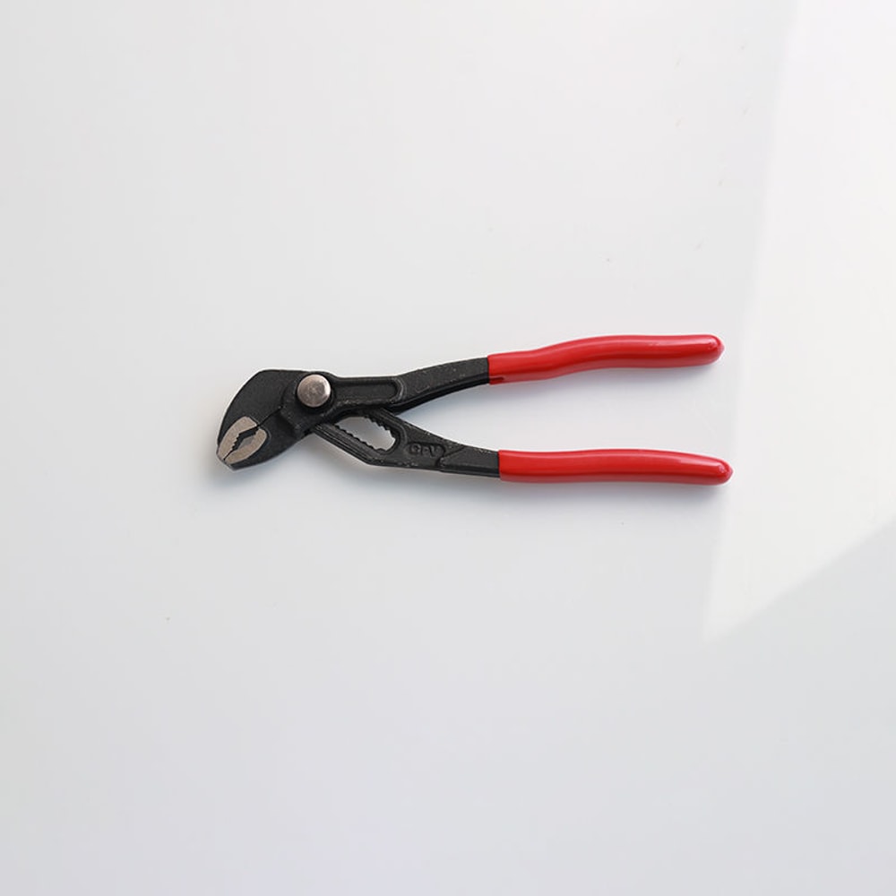 Adjustable Pipe Pliers Wrench For Plumbing Repairs With Wide Jaw Grip 6