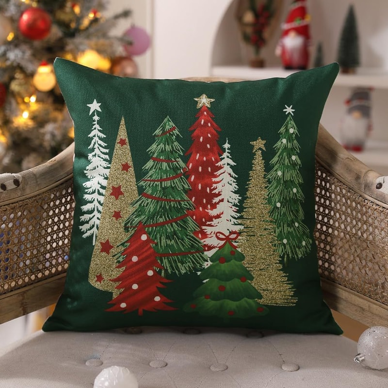Cozy Plaid Christmas Pillow Cover Set for Festive Sofa & Holiday Home Decor