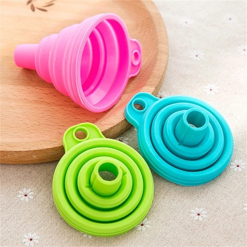 Collapsible Silicone Funnel Set for Kitchen Bottles and Liquid Transfer