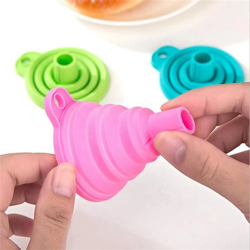 Collapsible Silicone Funnel Set for Kitchen Bottles and Liquid Transfer