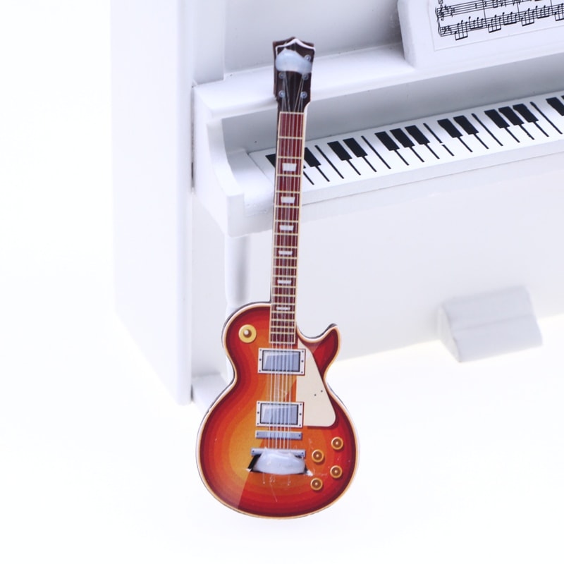 Mini Electric Guitar Dollhouse Decor Set For Music Lovers Collectors 8