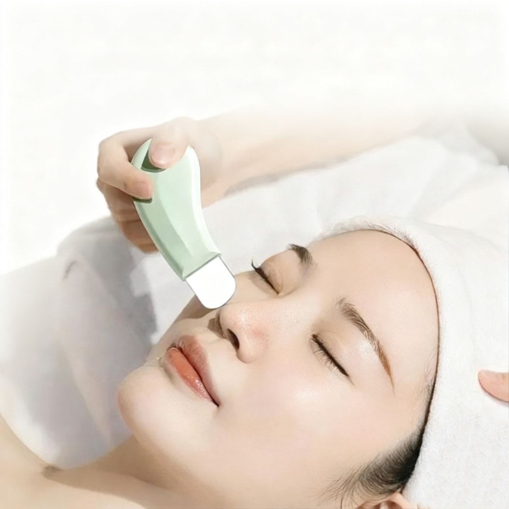 ClearGlow Blackhead Remover Tool Facial Pore Cleaner Spatula for Smooth, Clear Skin