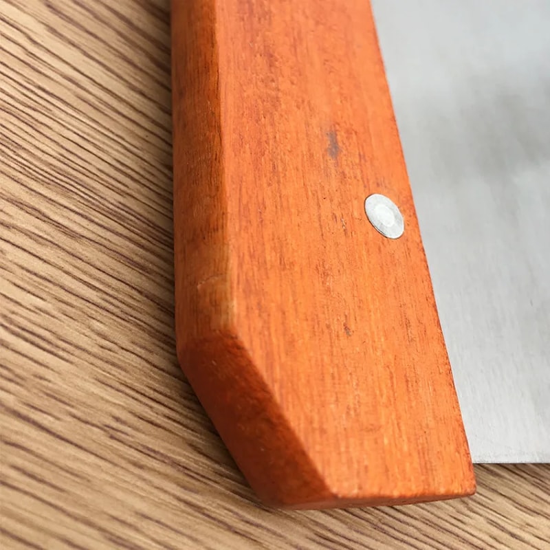 Precision Stainless Steel Dough Scraper Pastry Cutter With Measuring Scale 3