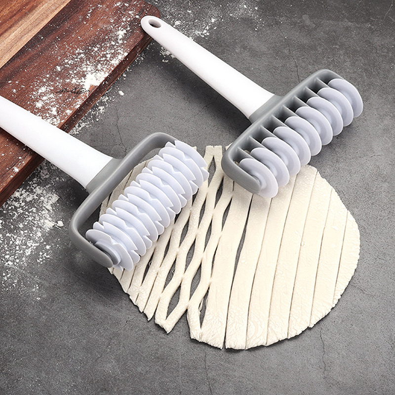 Smooth Lattice Dough Roller Cutter For Pizza Pastry Decorative Baking 1