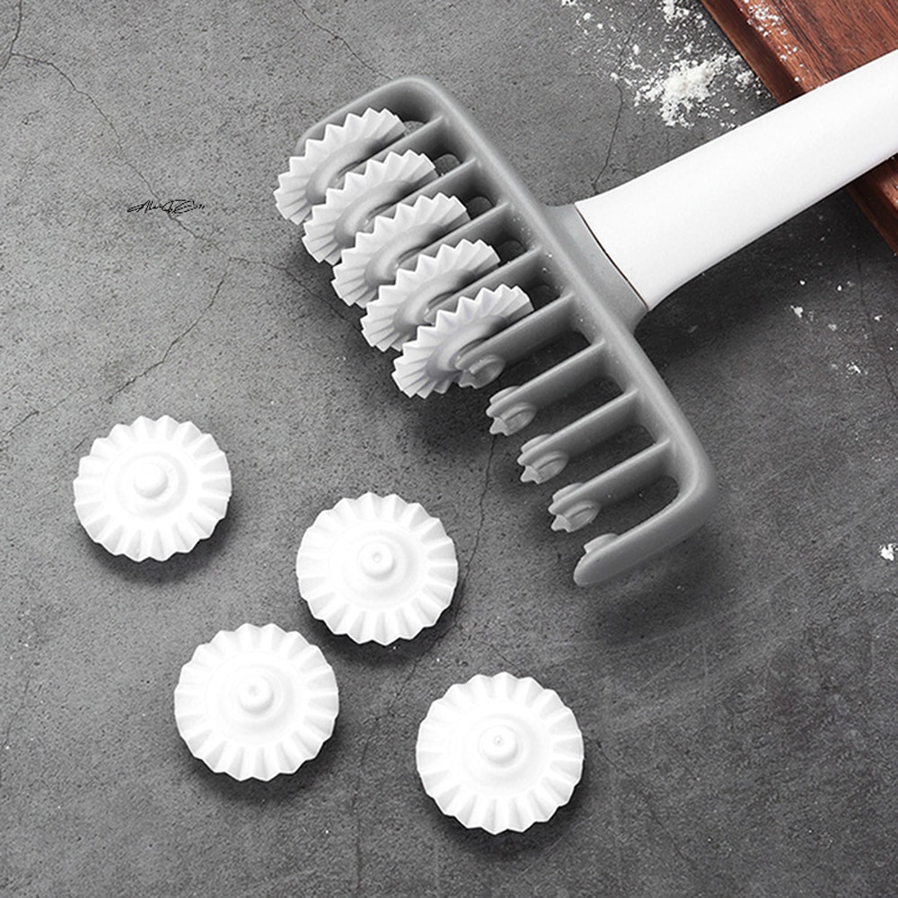 Smooth Lattice Dough Roller Cutter For Pizza Pastry Decorative Baking 3