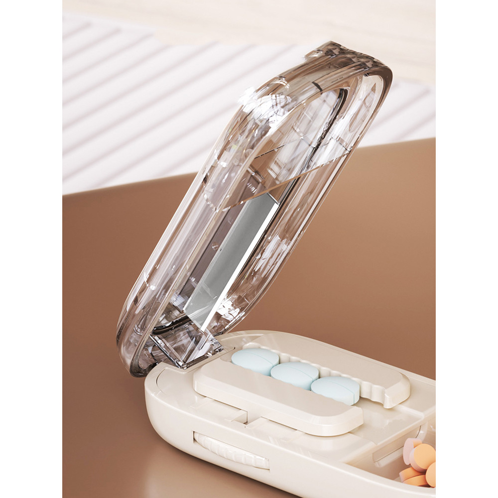 Newest Quartering Pill Cutter Storage Box Portable Drug Tablet Medicine Dustproof Divider Organizer 3
