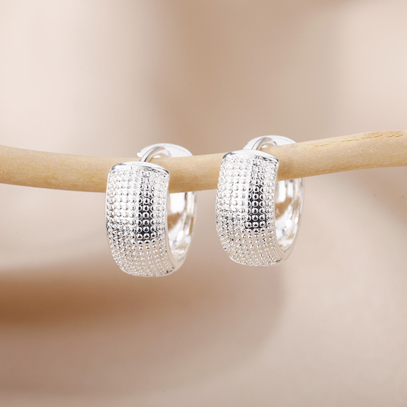 Trendy Hoop Earrings for Women,Stainless Steel Gold &Silver Small Hoops,Hypoallergenic Piercing Jewelry,Minimalist studs