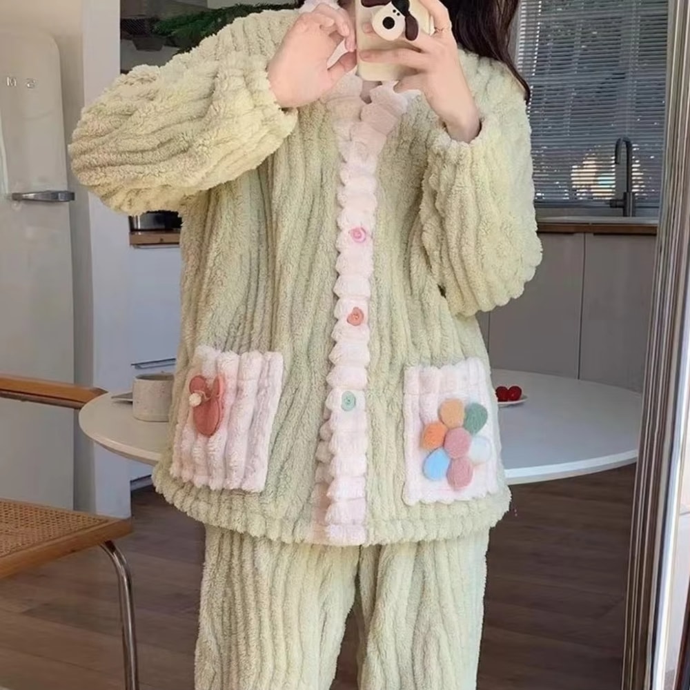 Cozy Thickened Warm Flannel Women Sleepwear Soft Kawaii Pajamas Winter Cardigan Suit Homewear 6