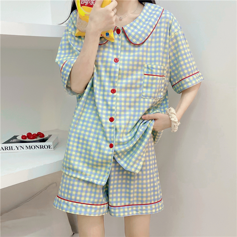 Ladies ThreePiece Pajamas Set ShortSleeved Plaid Senior Cardigan Simple Winter Sleepwear For Christ 0