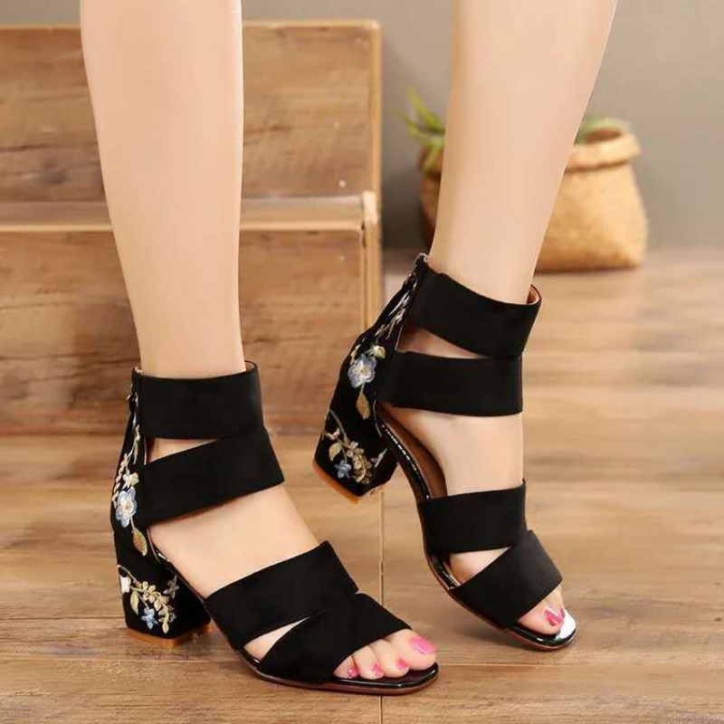 Women's Ethnic Style Embroidered Mid-heel Sandals, Summer Casual Thick Heels, Vintage Open-toed Embroidered Shoes