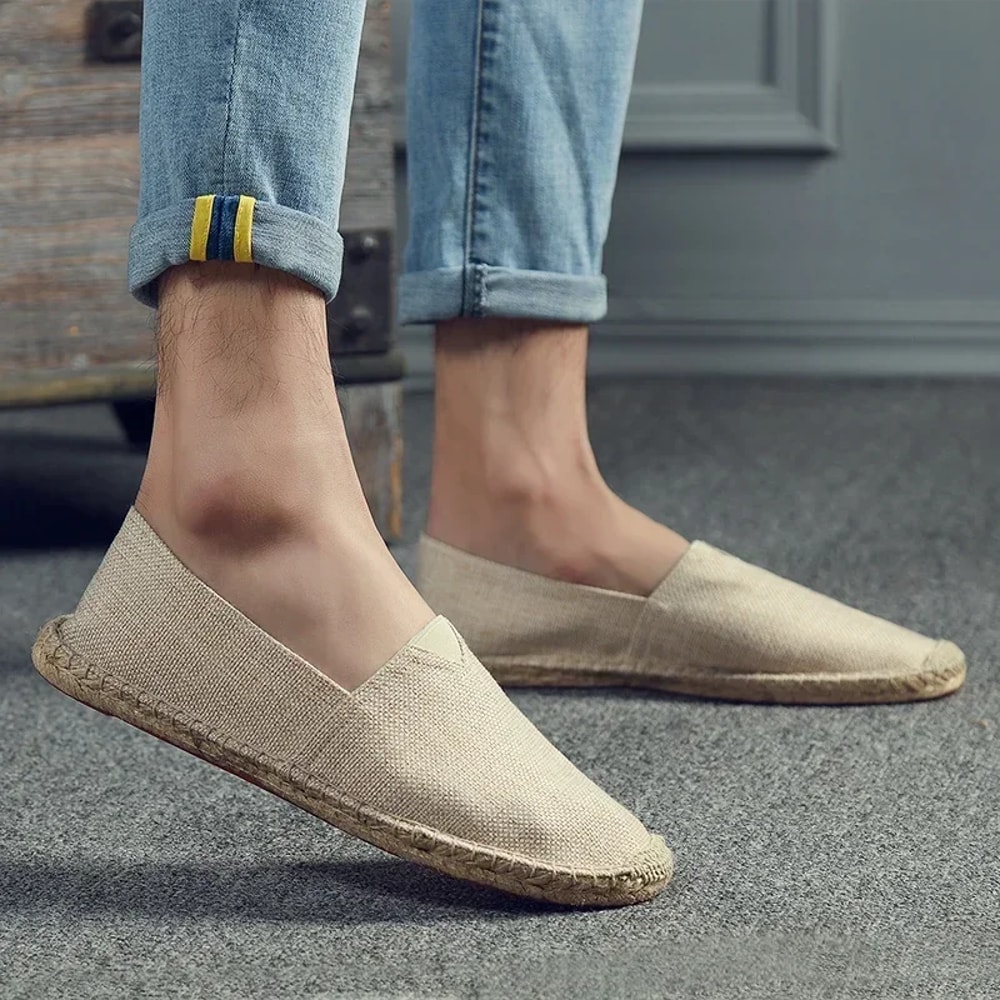 Breathable Men Women Canvas Shoes Comfortable Slipon Loafers Soft Linen Shoes With Thick Sole 2