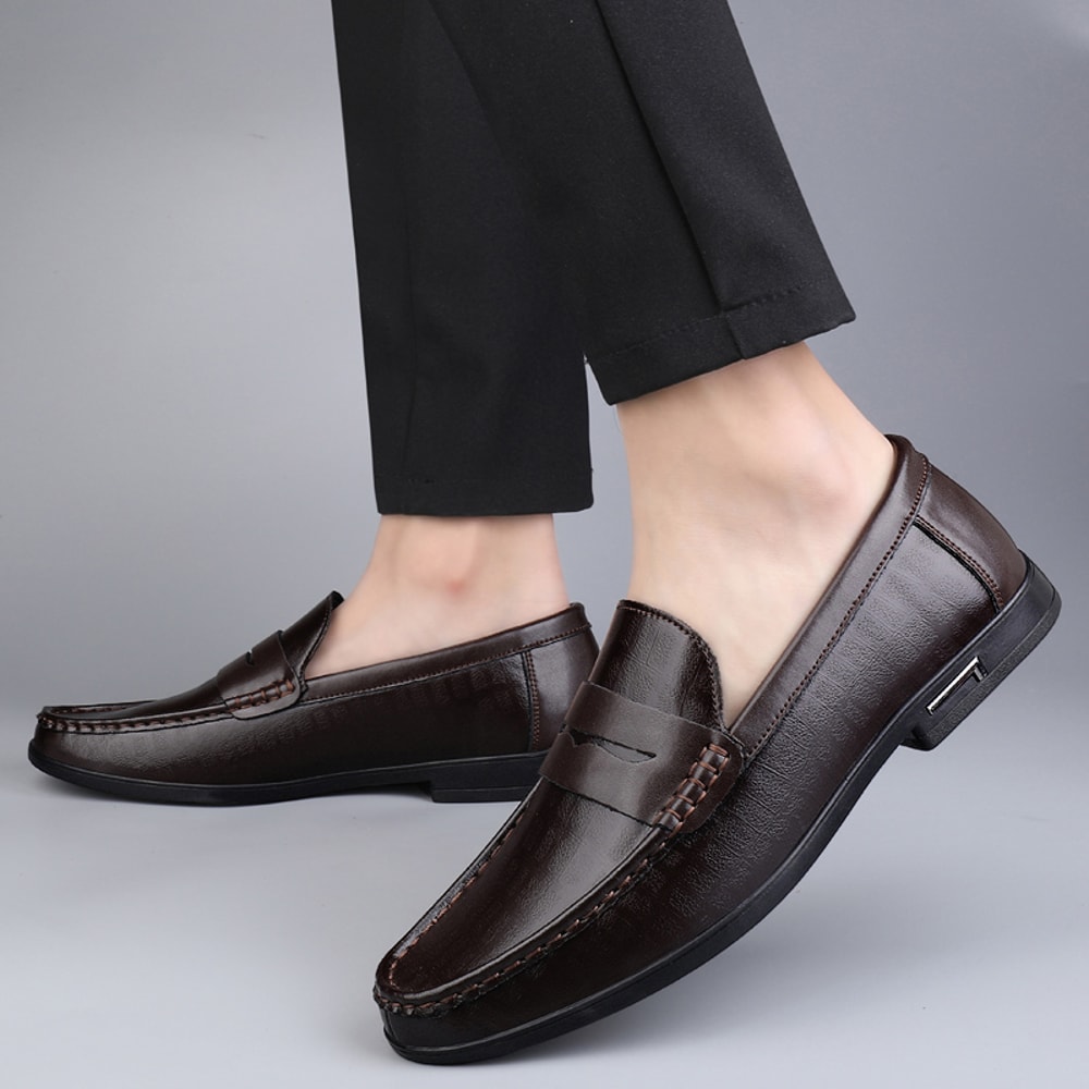 Genuine Leather Loafers for Men, Breathable Casual Office Shoes, Designer Slip-on Driving Shoes for Men