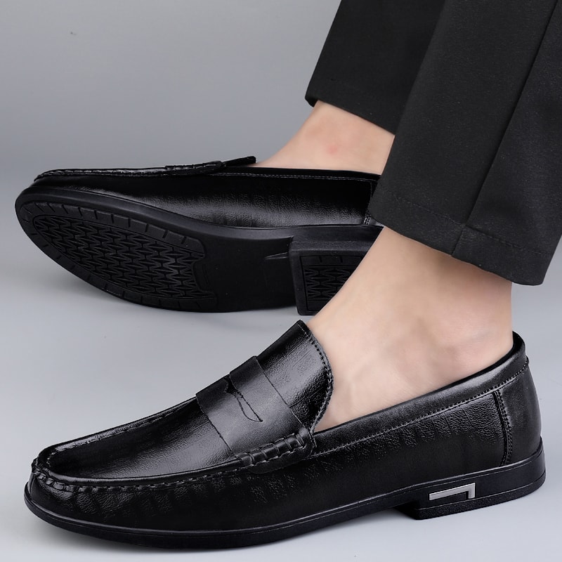 Genuine Leather Loafers for Men, Breathable Casual Office Shoes, Designer Slip-on Driving Shoes for Men