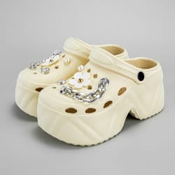 stylish women's slippers with high platform, thick bottom eva sandals, garden fashion clogs for summer girls