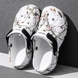 high quality men slippers, classic anti-slip garden shoes, lightweight casual sandals, fashionable platform shoes