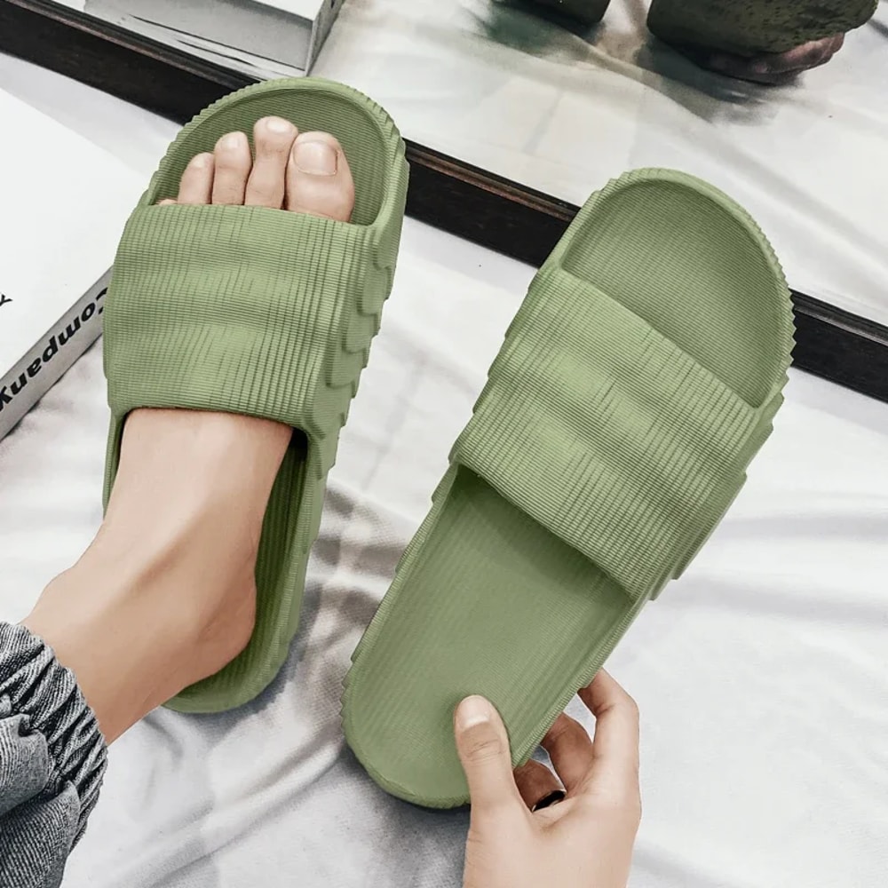 Comfortable Soft Home Slippers For Couples Indoor SkidProof Bathroom Flip Flops Solid Color Sandals 8