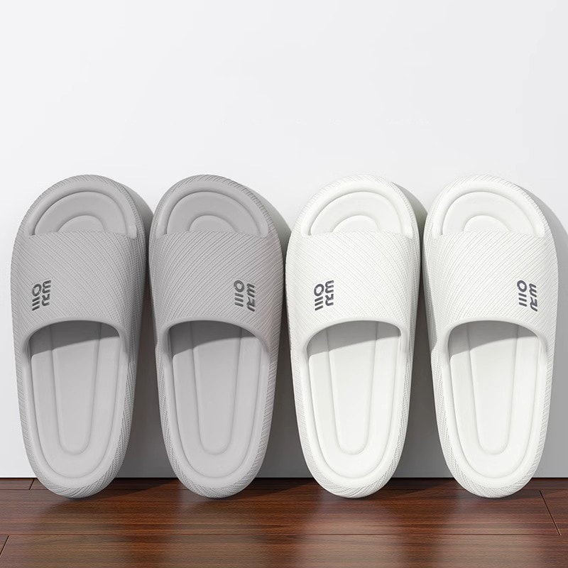 Summer Fashion Slippers For Men Cloud Slippers Home Flat Sandals Massage Flip Flops Indoor Bathroom
