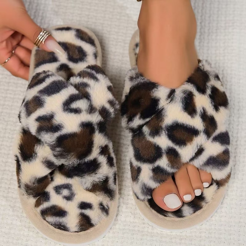 Sexy EVA Light Flip Flops Popular Cross Furry Slippers Female Fluffy Slides Autumn Winter Outdoor F 4