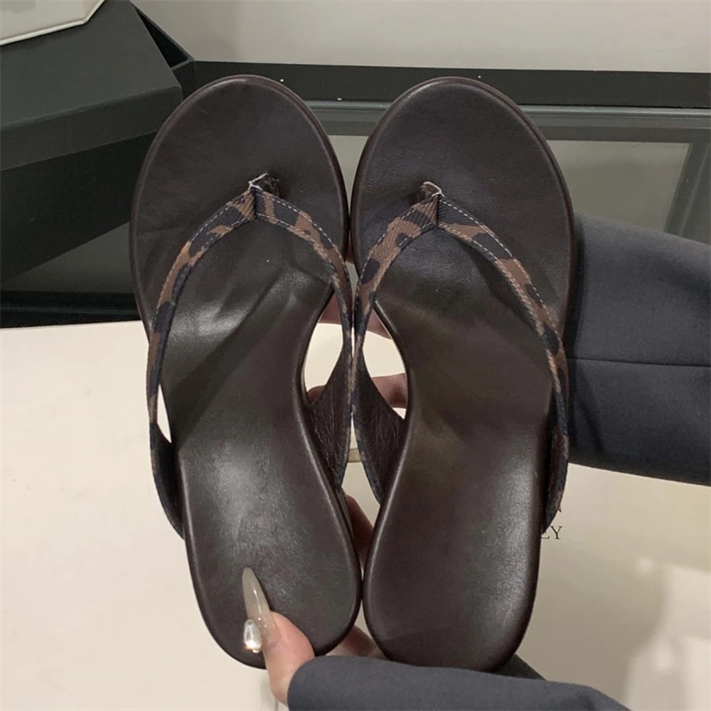 Leopard Print Summer Slippers, Clip Toe Platform Wedges, High Heels Fashion Flip Flops Shoes for Women