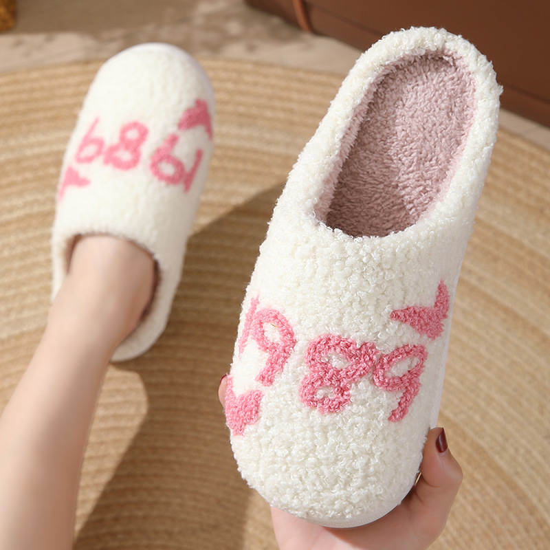 Women New Winter Slippers Soft Seagulls Flat Sandals Christmas Flip Flops Girls Fashion Flowers Cou