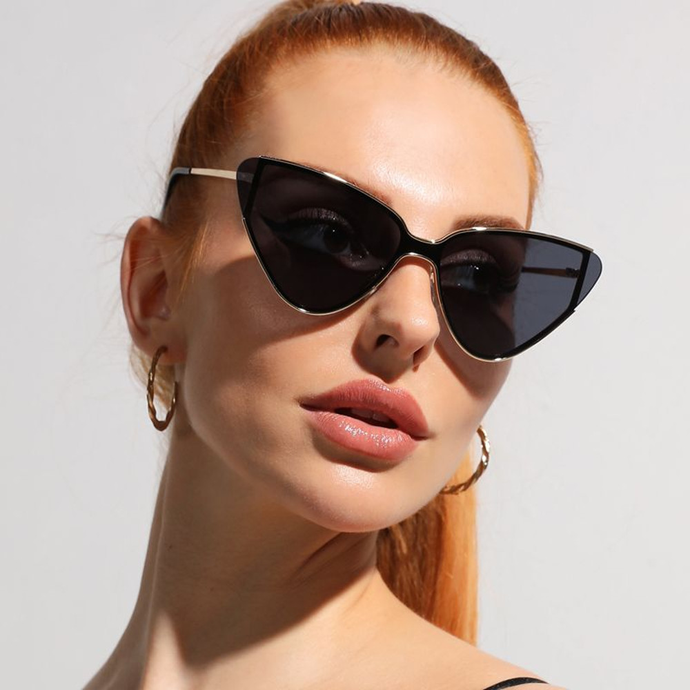 Luxury Metal Punk Cat Eye Sunglasses for Women Men Trendy Gold Black Eyewear