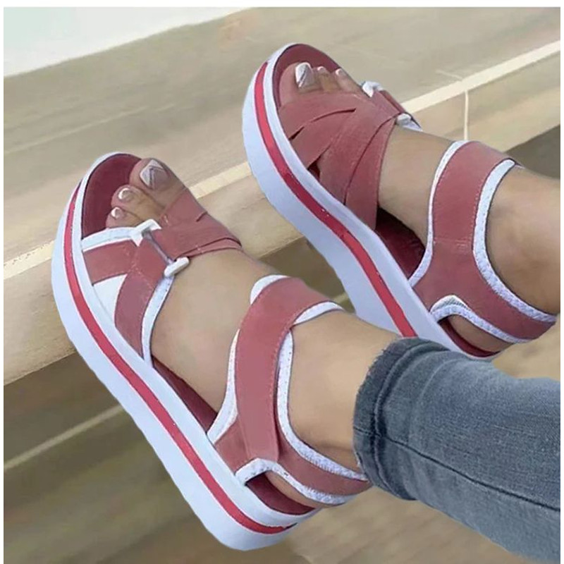 Lightweight Outdoor Platform Sandals for Casual Beach Wear 100