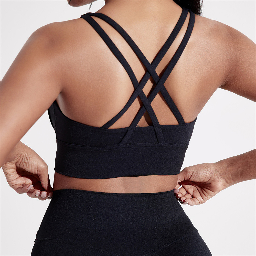 Solid Color Cross Back Sports Bra for Women, High Strength Fitness Tight Top, Gym & Yoga Underwear with Chest Pad