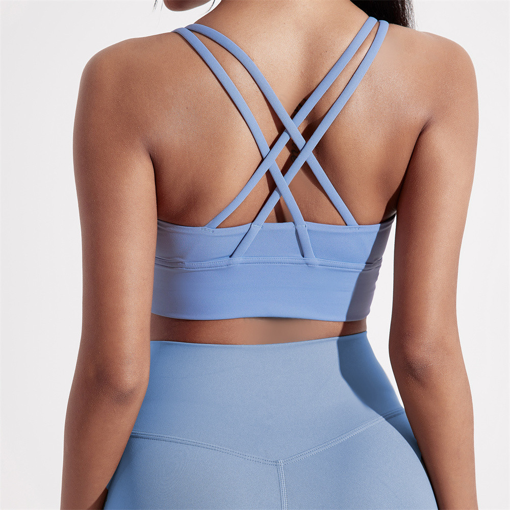 Solid Color Cross Back Sports Bra for Women, High Strength Fitness Tight Top, Gym & Yoga Underwear with Chest Pad