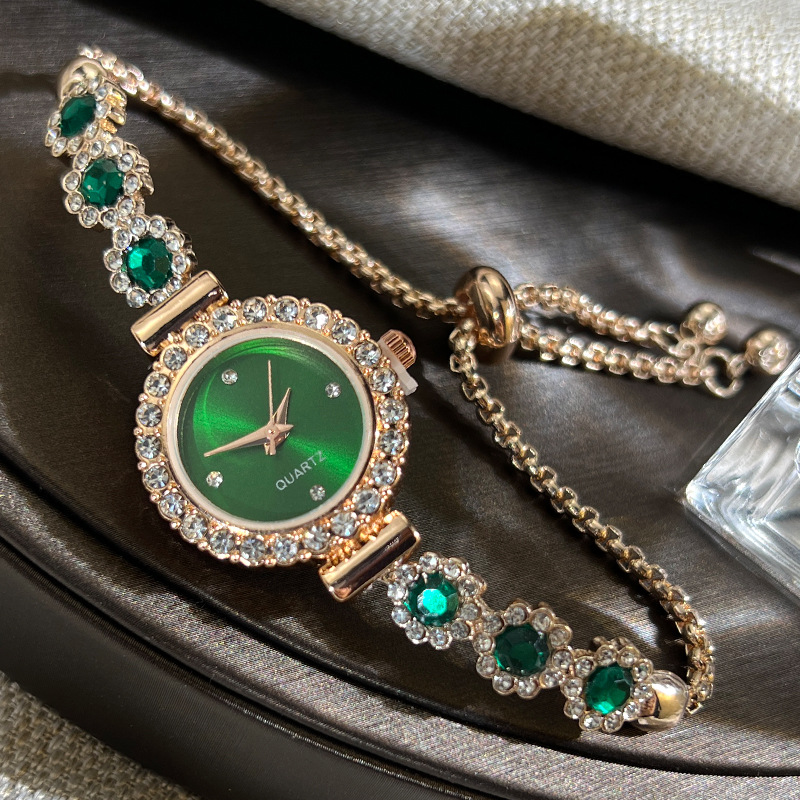 Fashion Style Quartz Watch for Women, Color Imitation Gemstone, Pullable Bracelet Girls Gift Stylish Wristwatch