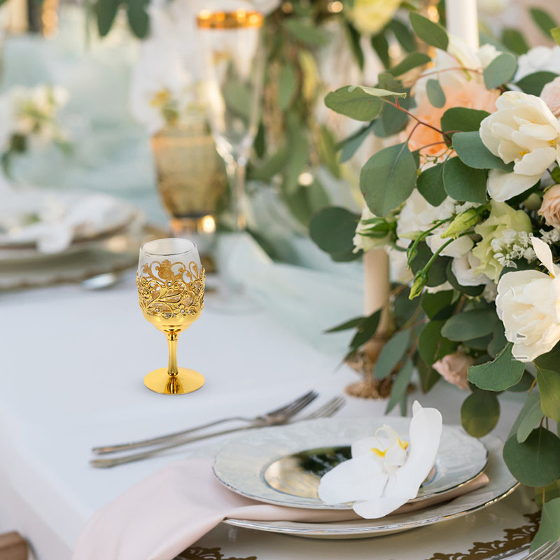 Retro Vintage Liquor Cup, Small Metal Glass Wine Cup, Compact, Lightweight, and Reusable for Home Bar