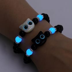 cartoon big eye cat luminous bracelet for women, trendy black cat pendant, new design friendship jewelry gifts