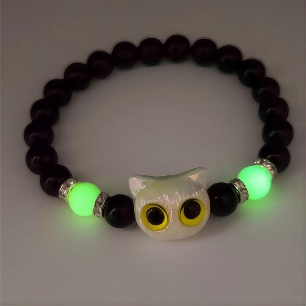 Cartoon Big Eye Cat Luminous Necklace For Women Trendy Black Cat Pendant Necklace New Design Friend 2