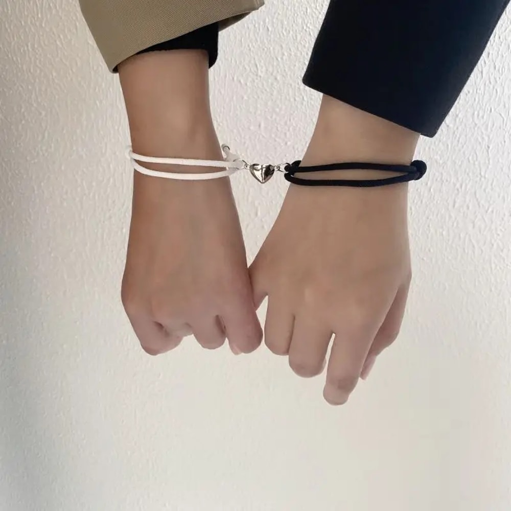 Elegant Silver Hand Rope Love Magnetic Bracelet For Couple And Friends Party Travel 8