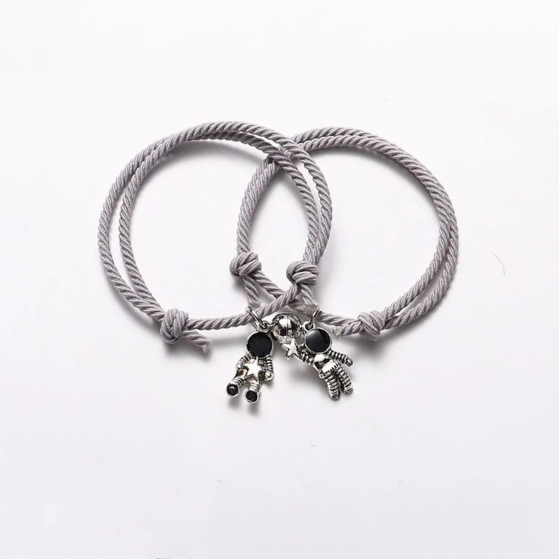 Magnetic Couple Bracelets For Men Women Adjustable Elastic Size Distance Bracelet With Astronaut Ch 7