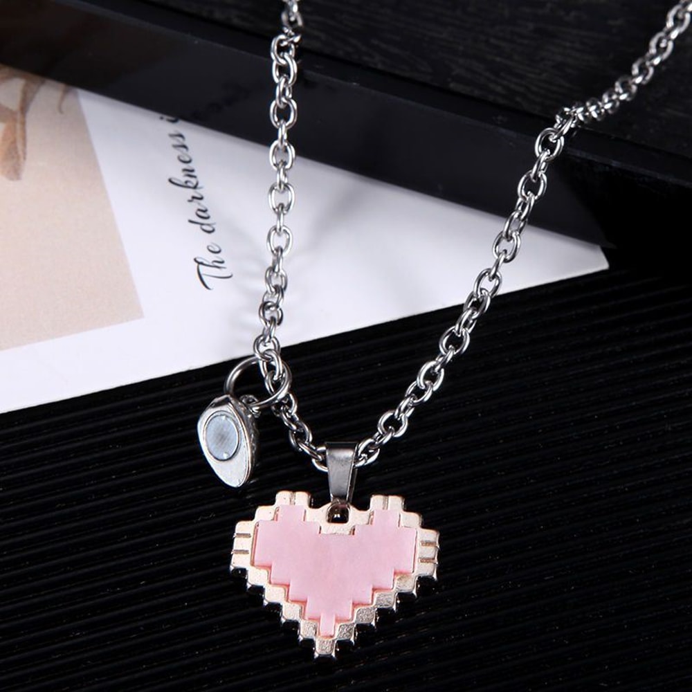 Love Heart Shaped Pendant Necklace Mosaic Magnetic Design Valentine Day Fashion Jewelry Trendy Cute 2