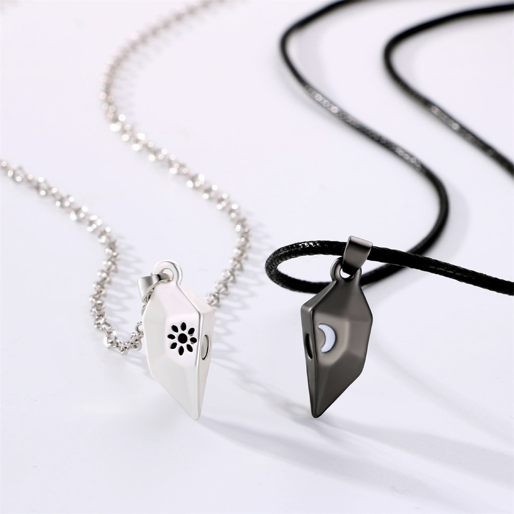Trendy Magnetic Sun Moon Heart Necklace For Couple Women Heart Shaped Stitching Pendant DIY Jewelry 0