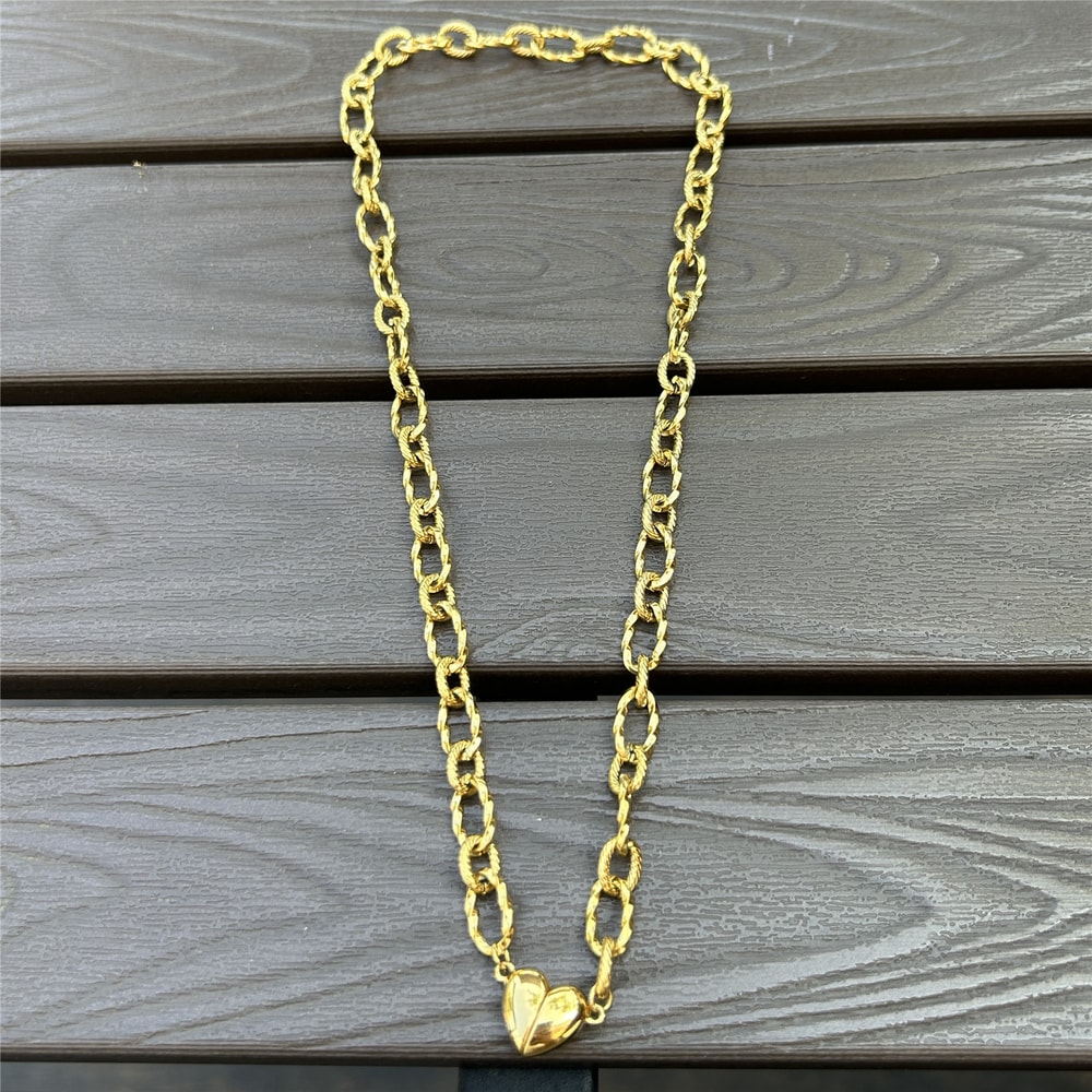 Stainless Steel Heart Pendant Necklaces New Style Magnetic Choker Jewelry For Women Girls 1