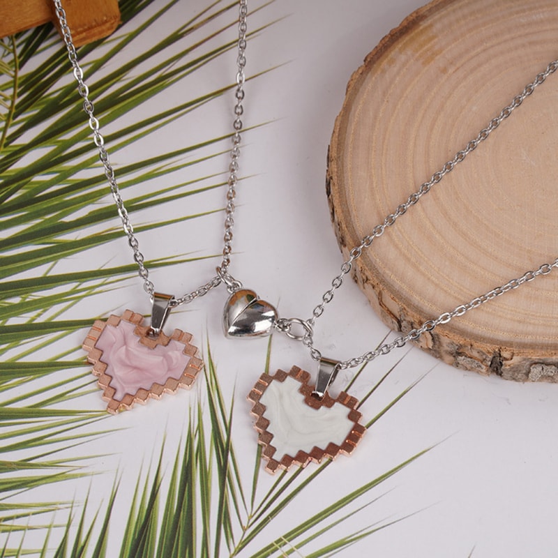 Pixel Heart Couple Necklace Mosaic Magnetic Attraction Heart Pendant Necklace For Women Men Jewelry 2