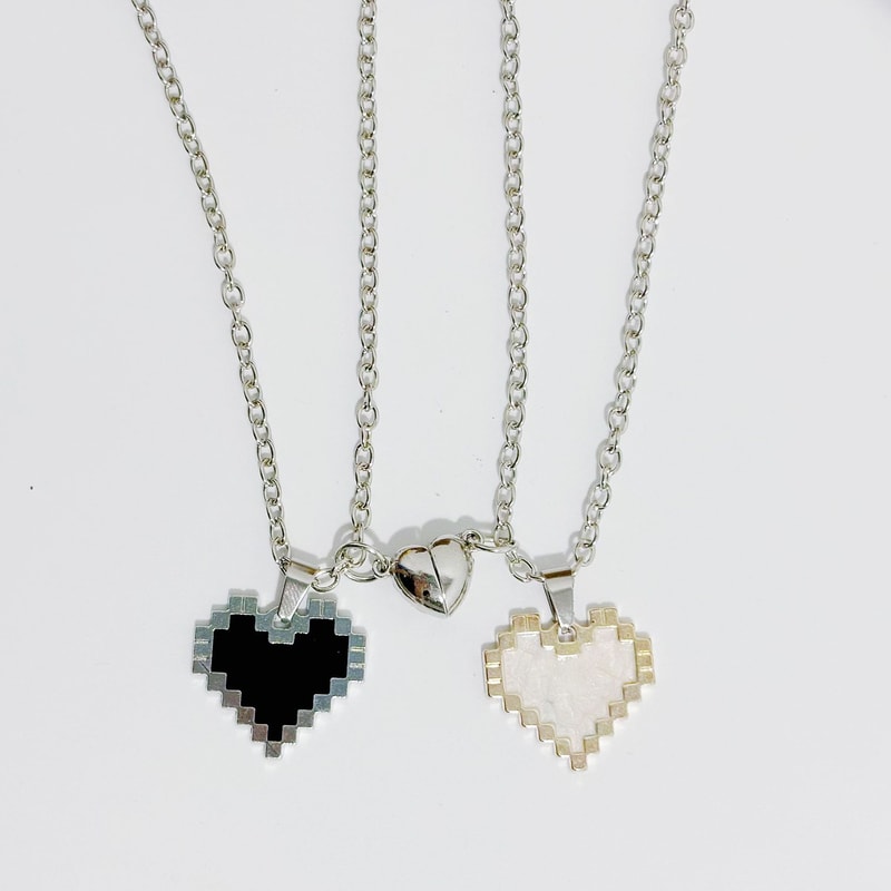 Pixel Heart Couple Necklace Mosaic Magnetic Attraction Heart Pendant Necklace For Women Men Jewelry 5