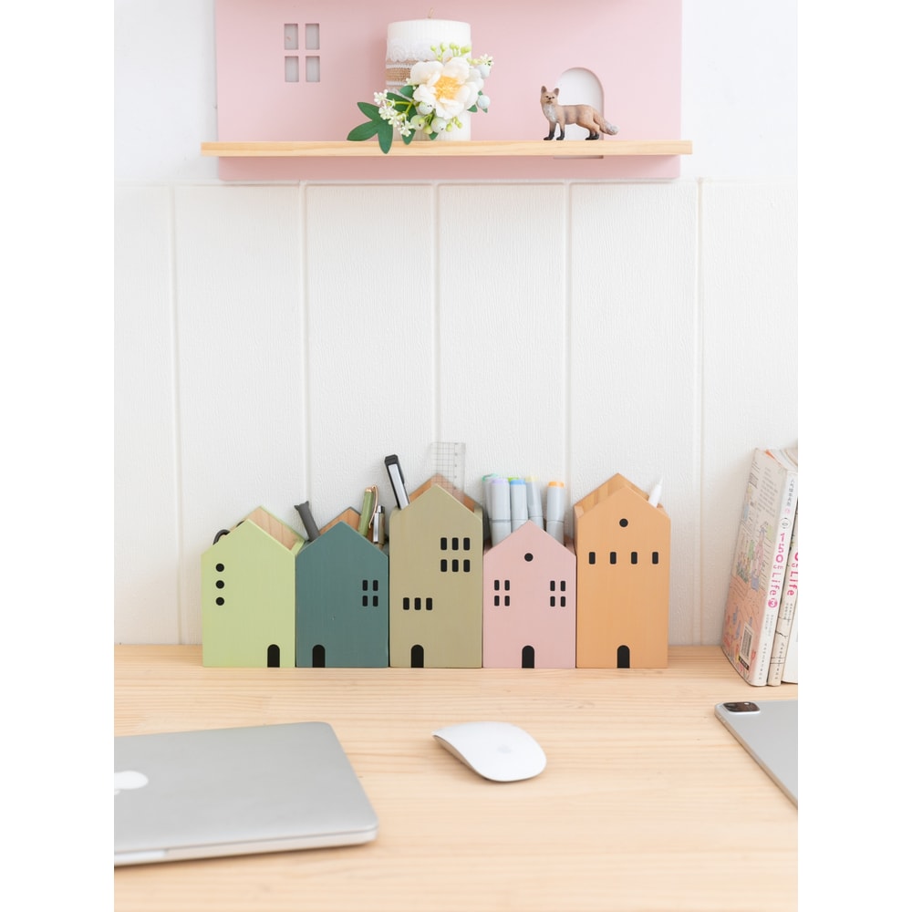 Wooden Pen Holder Cartoon House Storage Box for Stationery Makeup Brushes Student Desktop Organizer