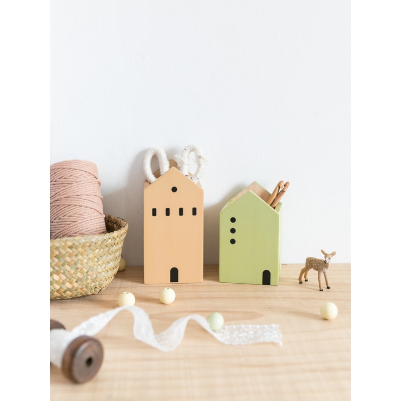 Wooden Pen Holder Cartoon House Storage Box for Stationery Makeup Brushes Student Desktop Organizer