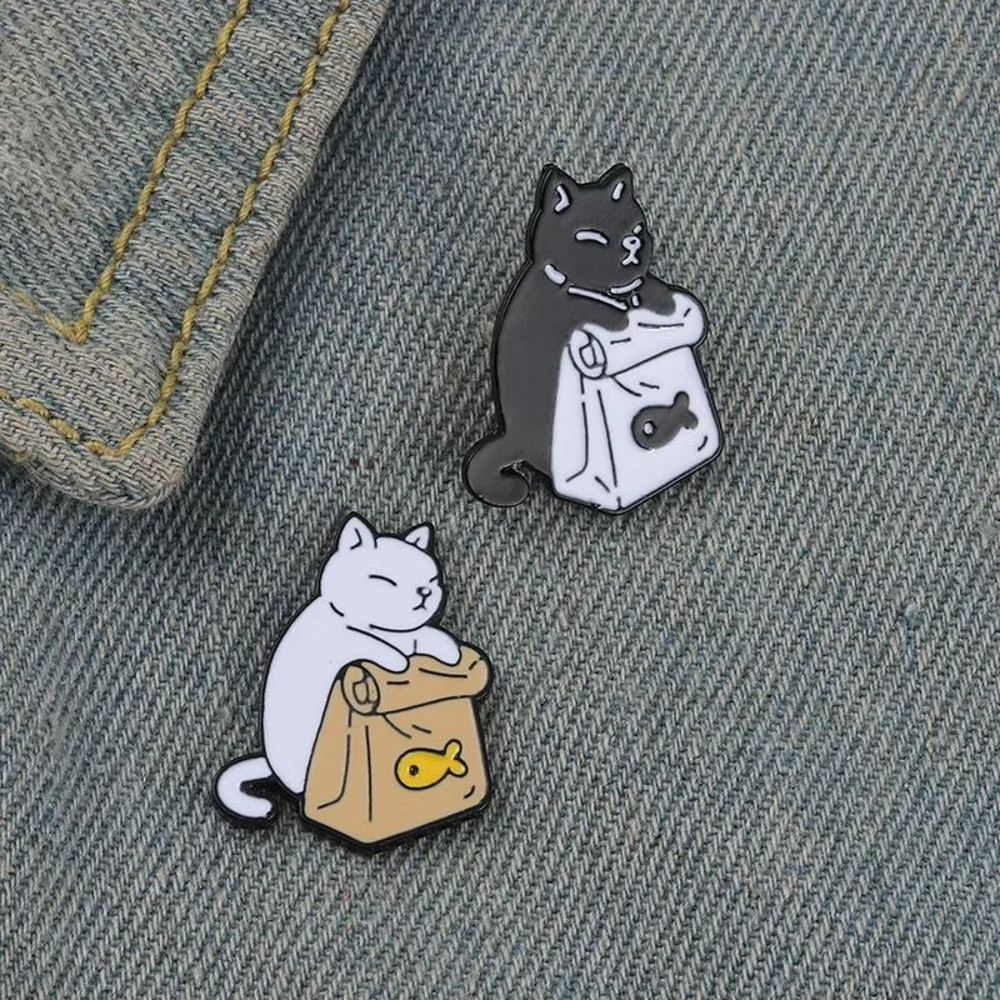 2PCs Cute Black White Cat Brooch Set  Cartoon Animal Lapel Pins For Clothes Backpacks  Gifts 1