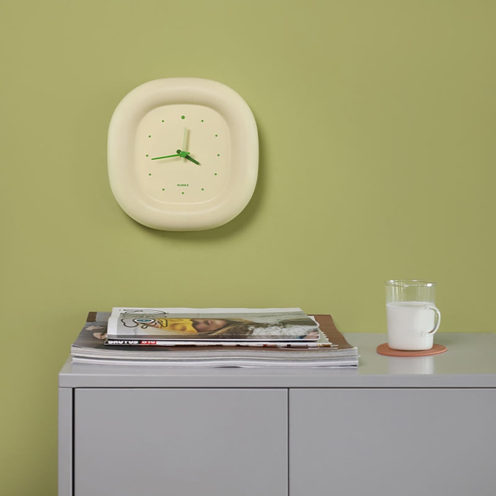 Bubble Design Wall Clock, Home Clock with Pointer Small Cute Interior Battery, Needle Clock for Bedroom or Living Room