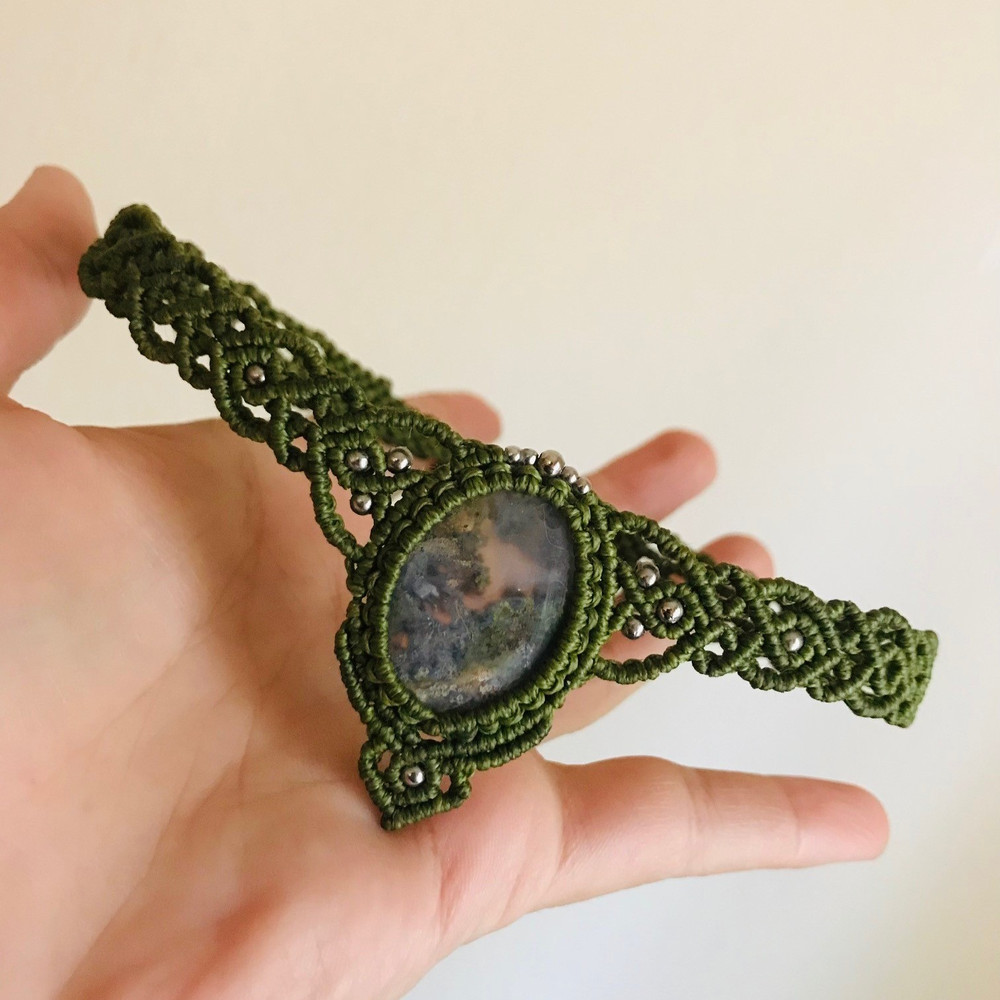 Moss Agate Macrame Choker 1