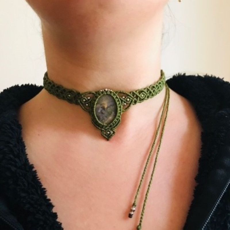 Moss Agate Macrame Choker 2